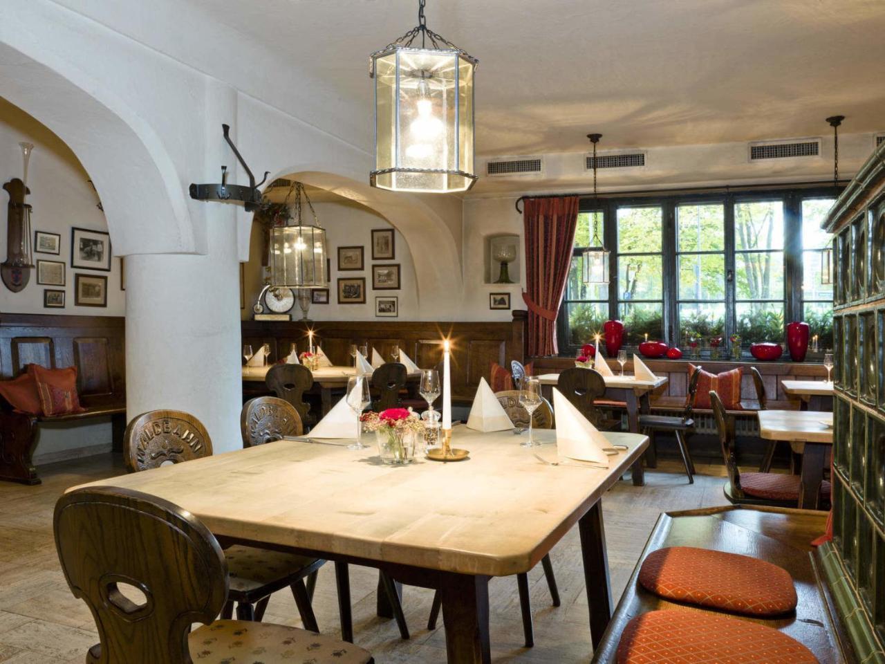 Zur Waldbahn Hotel