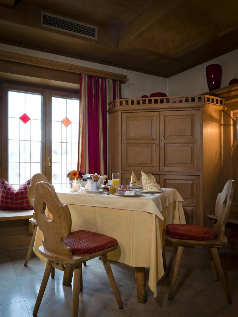 Hotel Zur Waldbahn 4*
